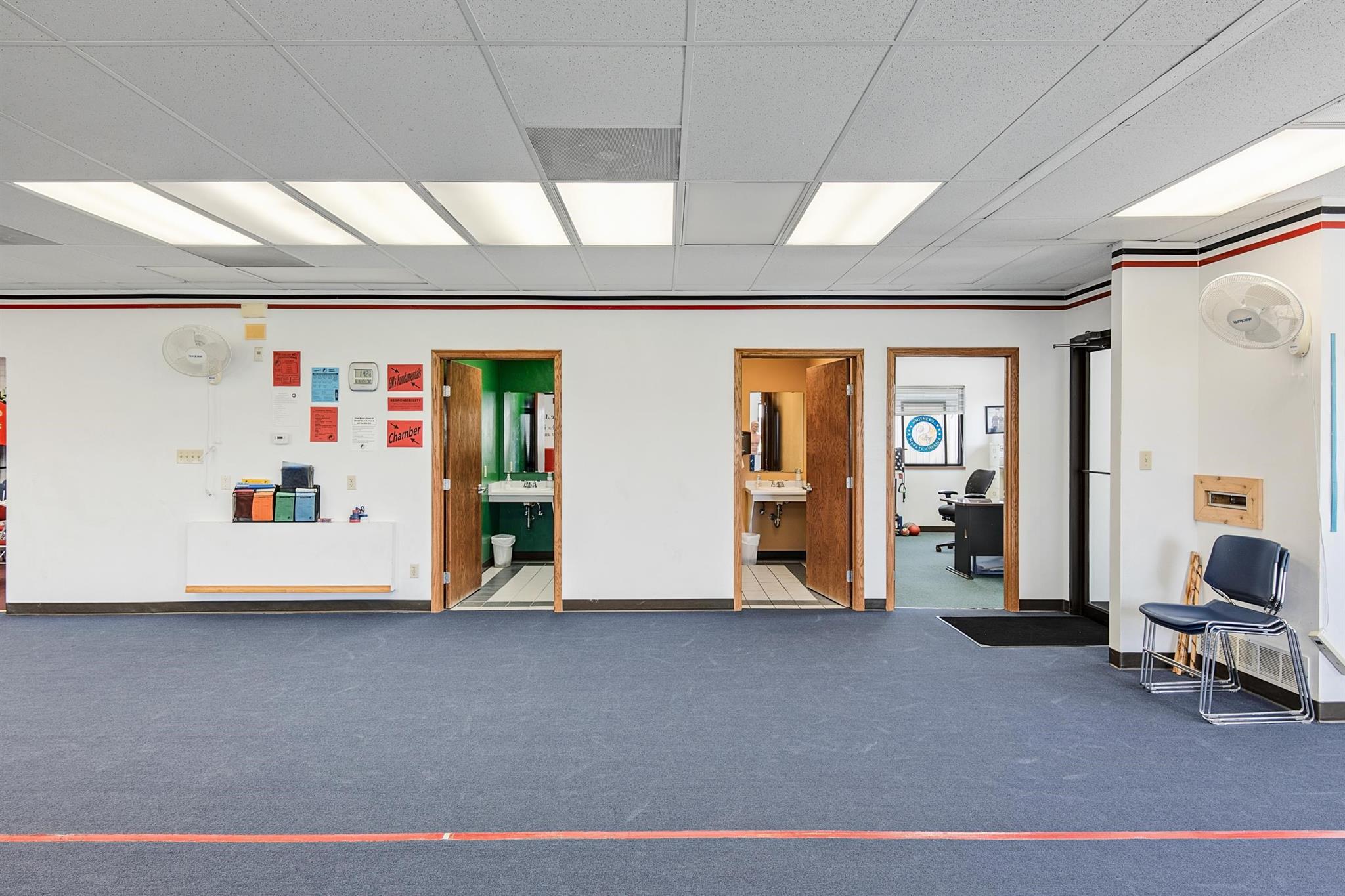 High-Quality Multi-Use Commercial Building in Howard - Image 8