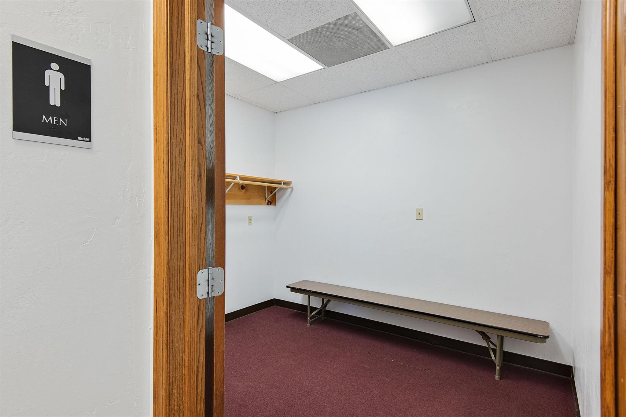 High-Quality Multi-Use Commercial Building in Howard - Image 17